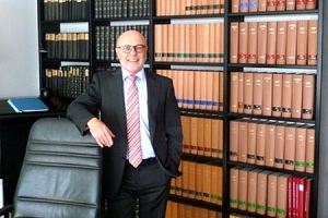 Anwalt Wolfgang Hofstetter